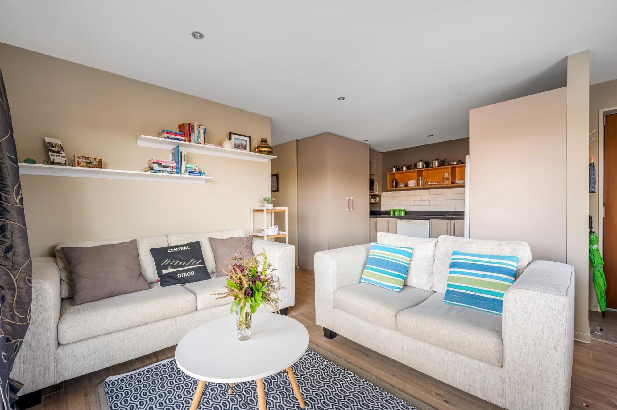 Criffel Garden Apartment Wanaka Exterior photo